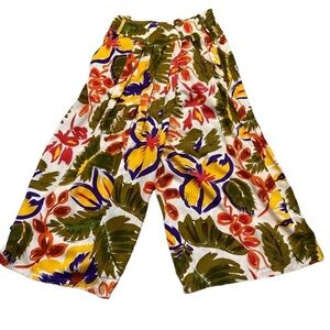Vintage floral high waist wide leg gauchos